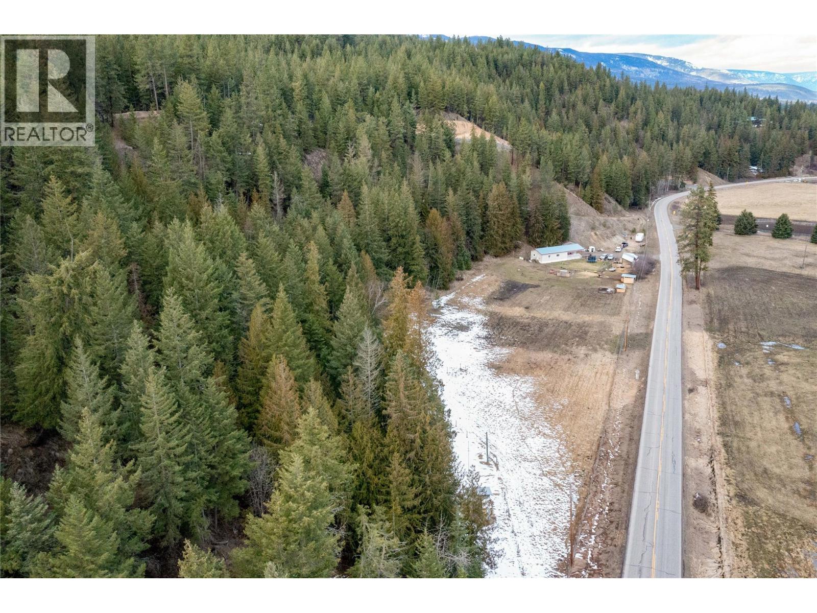 3230 Salmon River Road, Salmon Arm, British Columbia  V1E 3H9 - Photo 40 - 10380319