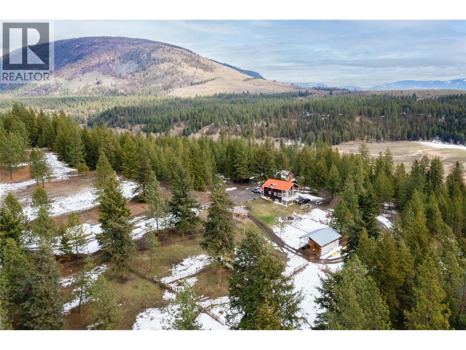 3230 Salmon River Road, Salmon Arm, British Columbia  V1E 3H9 - Photo 44 - 10380319