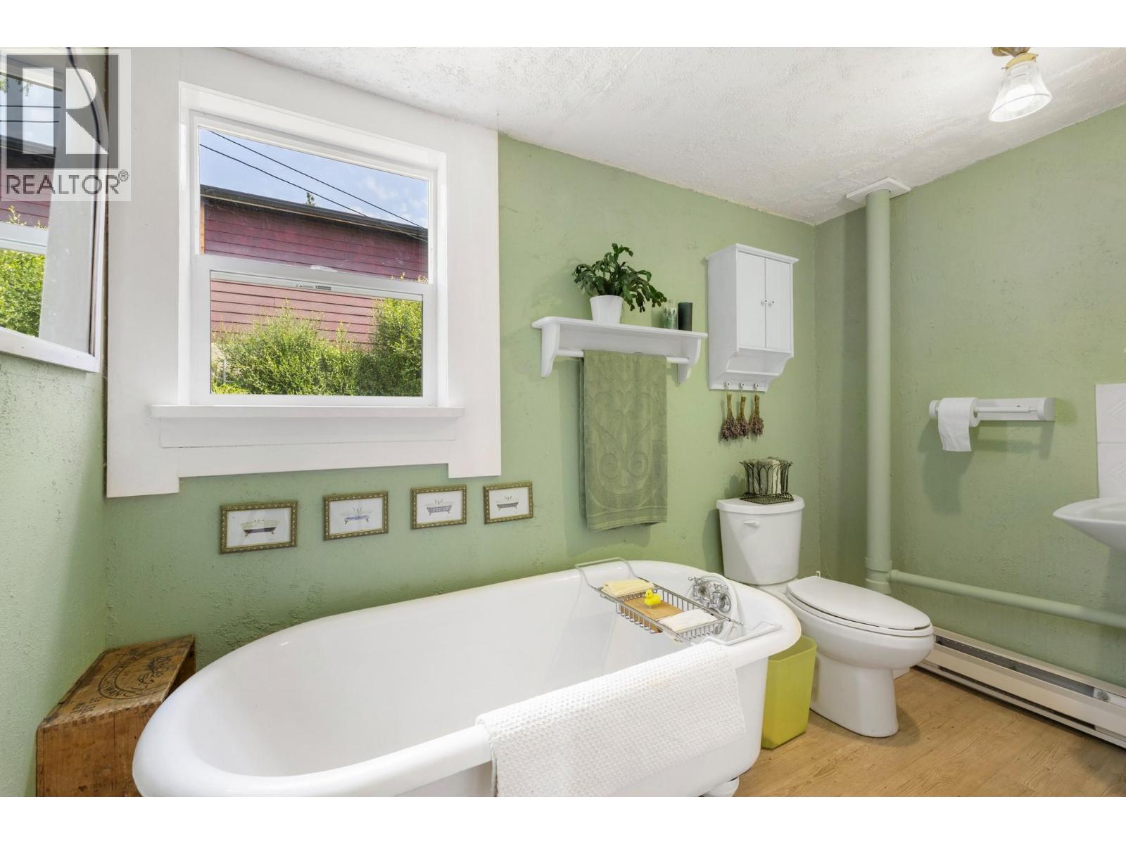 987 Garland Street, Kelowna, British Columbia  V1Y 3M9 - Photo 17 - 10380478