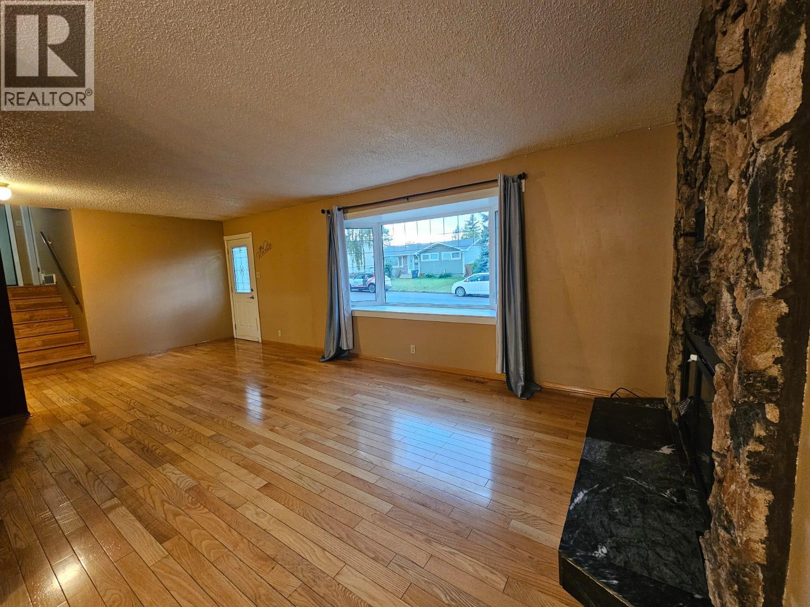 11100 16 Street, Dawson Creek, British Columbia  V1G 4A2 - Photo 10 - 10379318