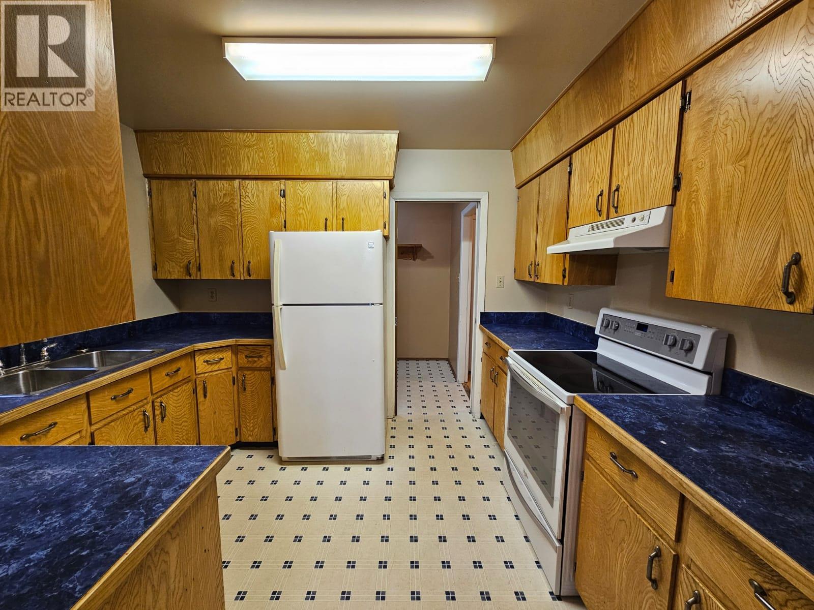11100 16 Street, Dawson Creek, British Columbia  V1G 4A2 - Photo 11 - 10379318