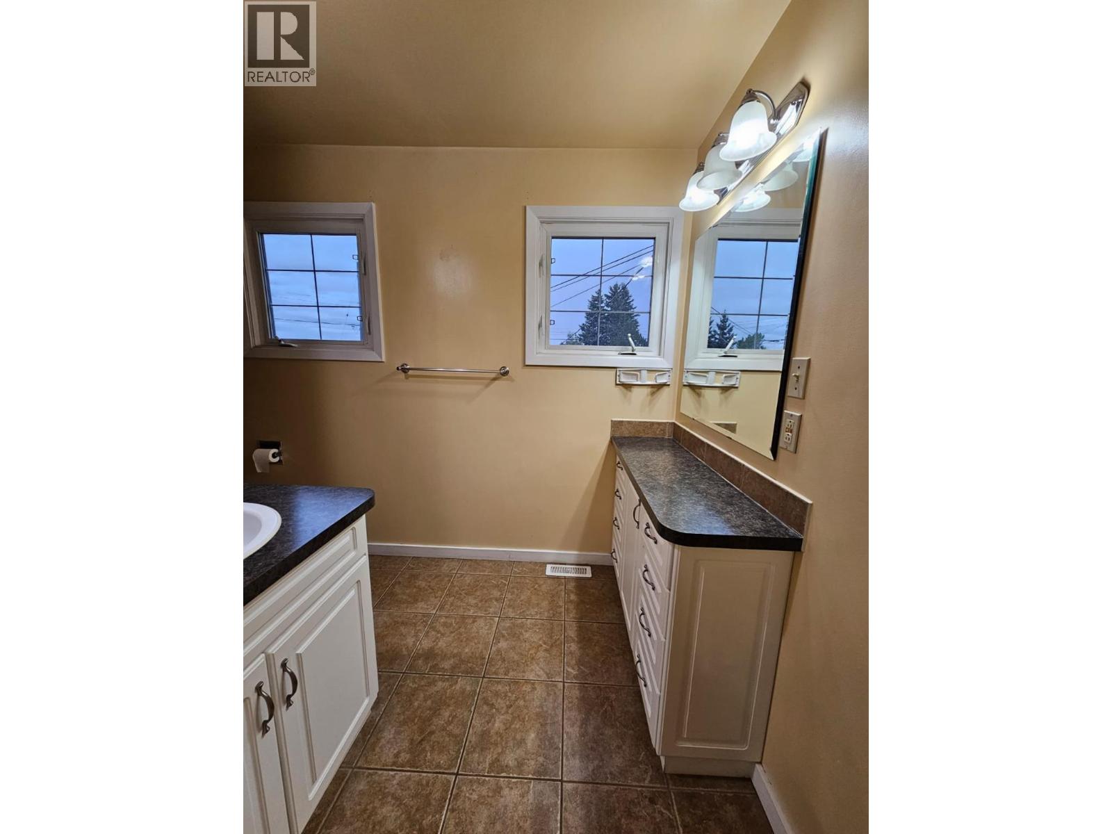 11100 16 Street, Dawson Creek, British Columbia  V1G 4A2 - Photo 21 - 10379318