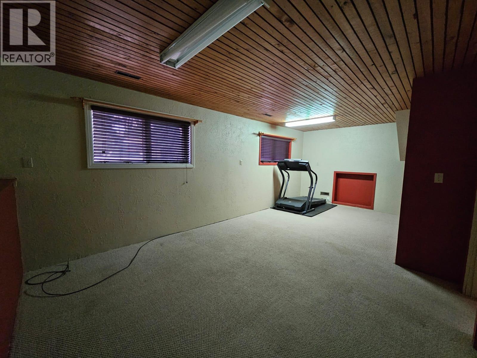11100 16 Street, Dawson Creek, British Columbia  V1G 4A2 - Photo 36 - 10379318