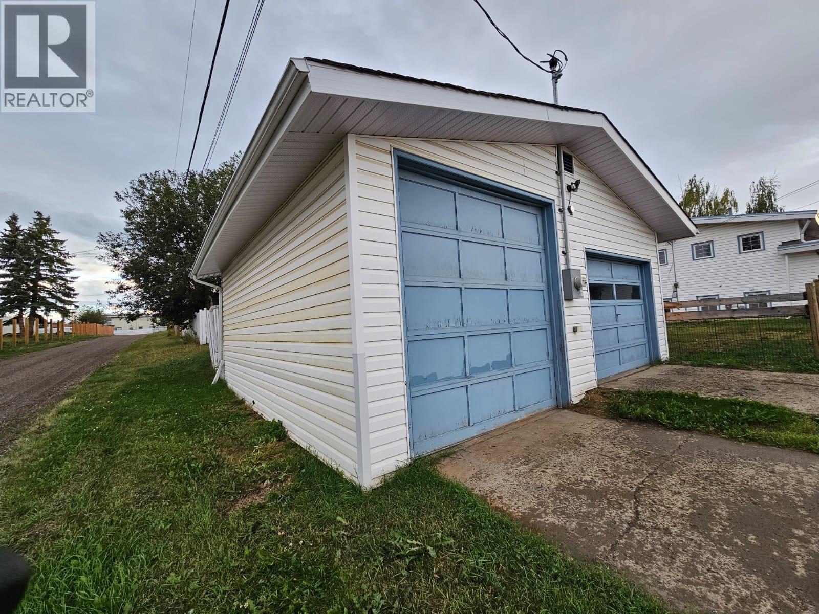 11100 16 Street, Dawson Creek, British Columbia  V1G 4A2 - Photo 52 - 10379318