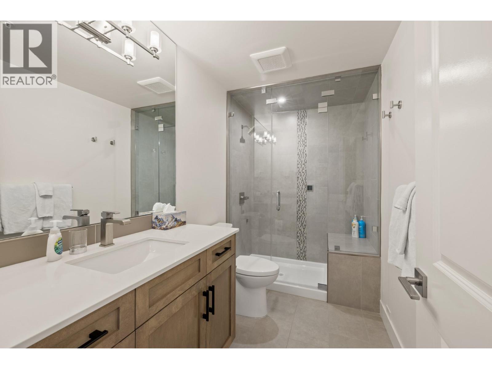 5075 Snowbird Way Unit# 1b, Big White, British Columbia  V1P 1P3 - Photo 16 - 10378894