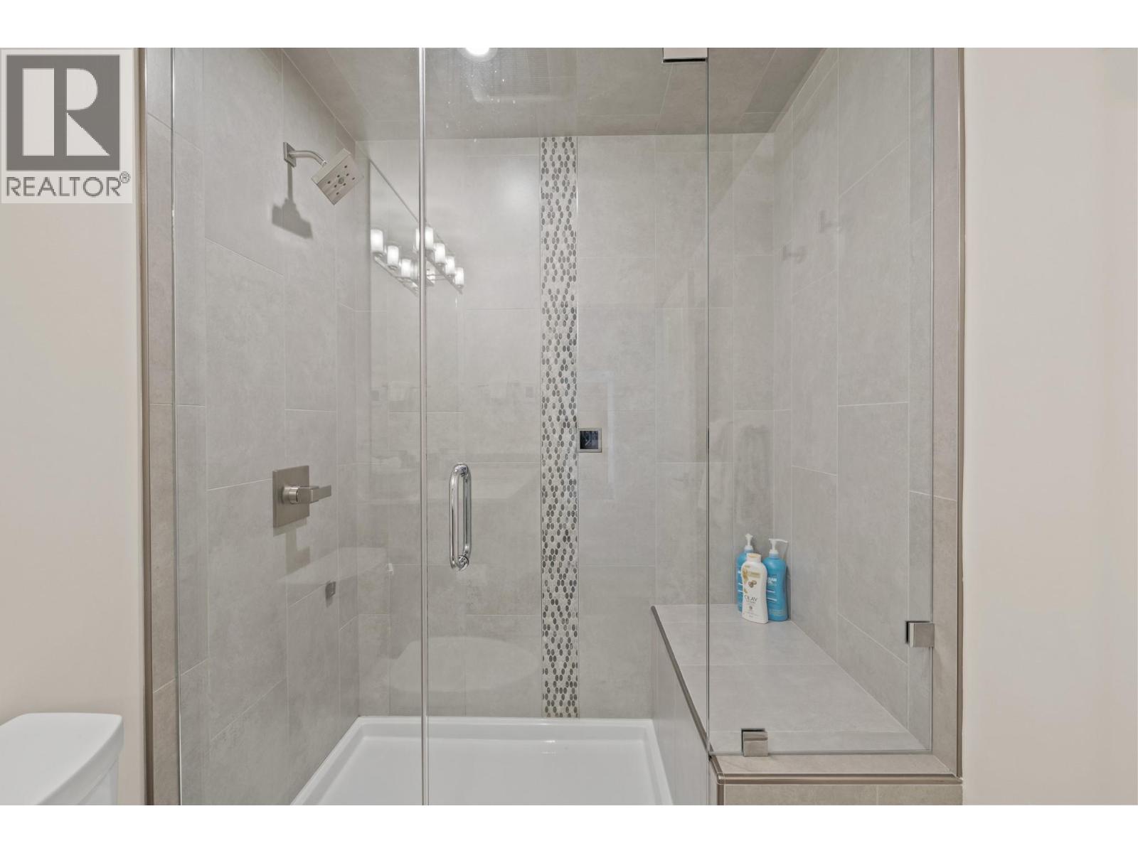 5075 Snowbird Way Unit# 1b, Big White, British Columbia  V1P 1P3 - Photo 17 - 10378894