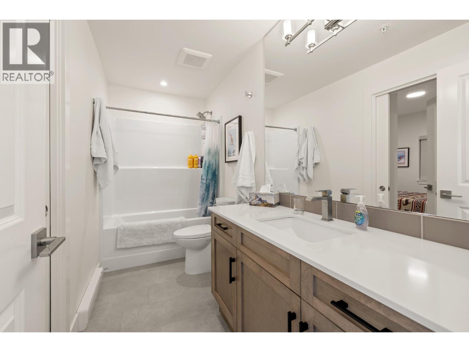 5075 Snowbird Way Unit# 1b, Big White, British Columbia  V1P 1P3 - Photo 22 - 10378894