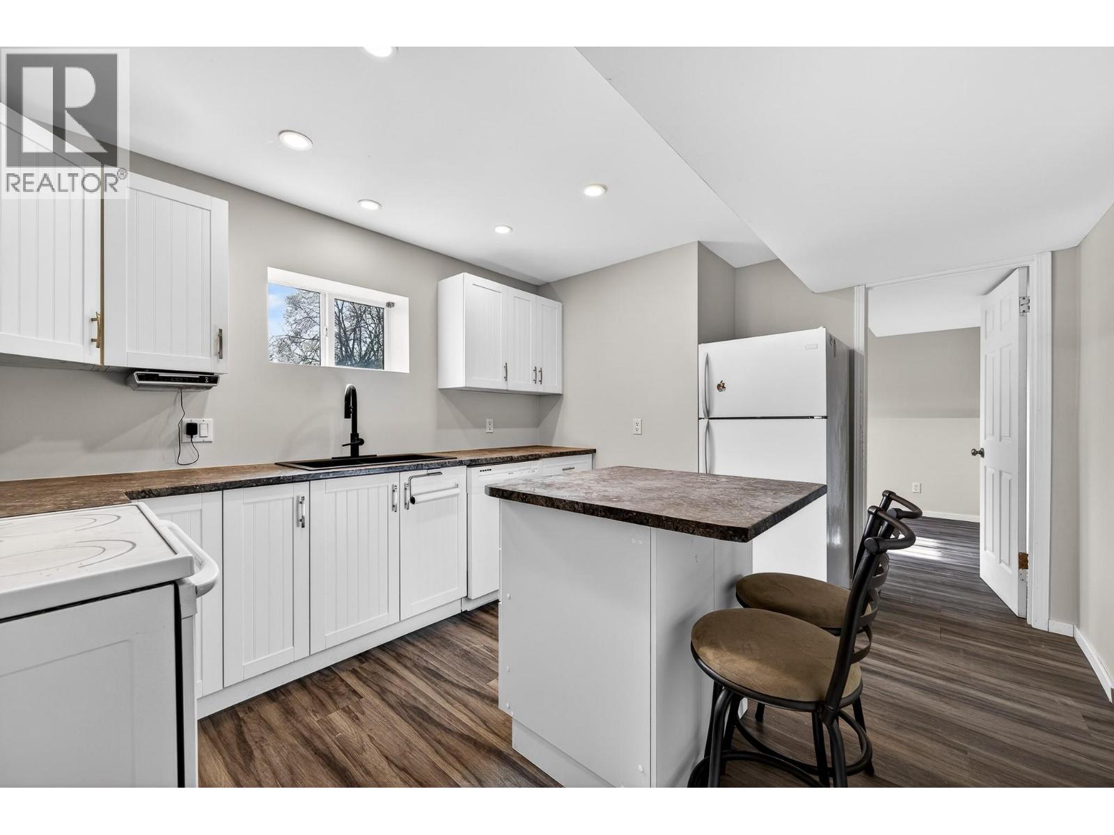 1669 Westmount Drive, Kamloops, British Columbia  V2B 6A4 - Photo 22 - 10380646