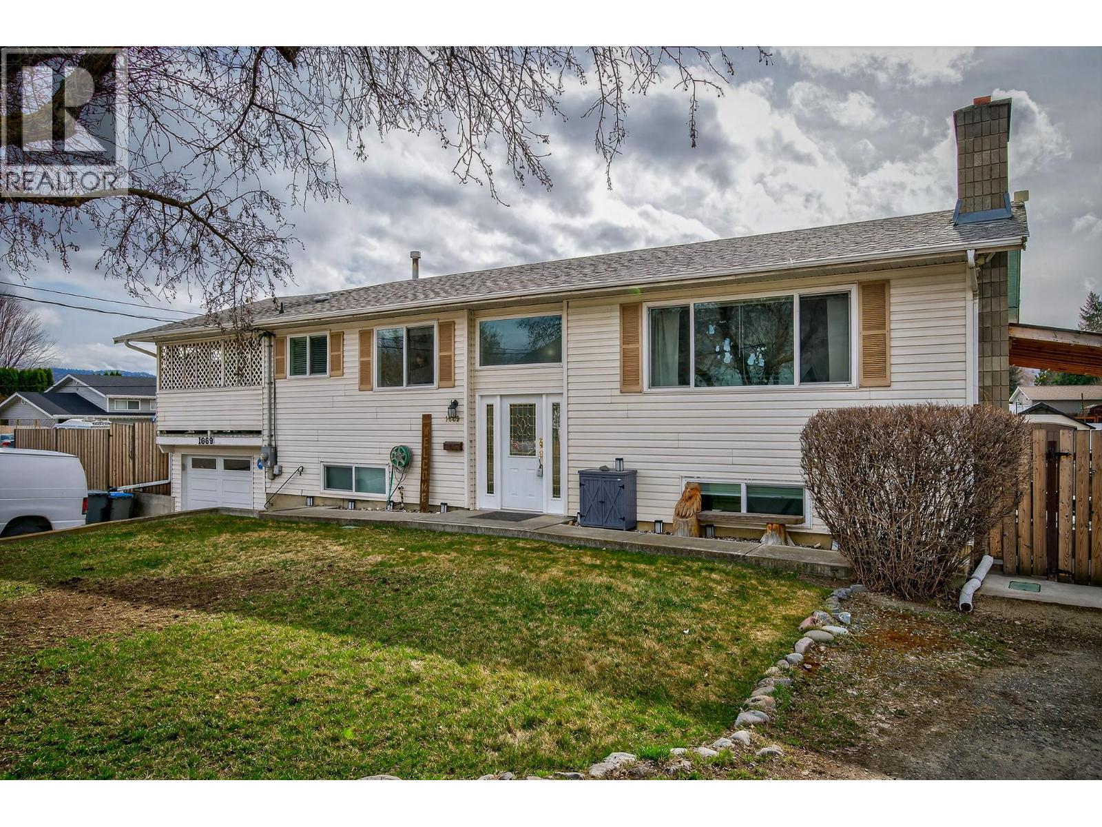1669 Westmount Drive, Kamloops, British Columbia  V2B 6A4 - Photo 27 - 10380646
