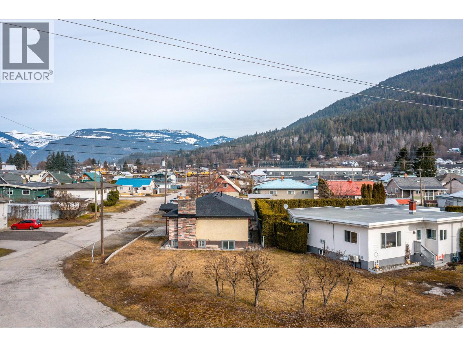 331 Sibbald Street, Revelstoke, British Columbia  V0E 2S0 - Photo 39 - 10380289