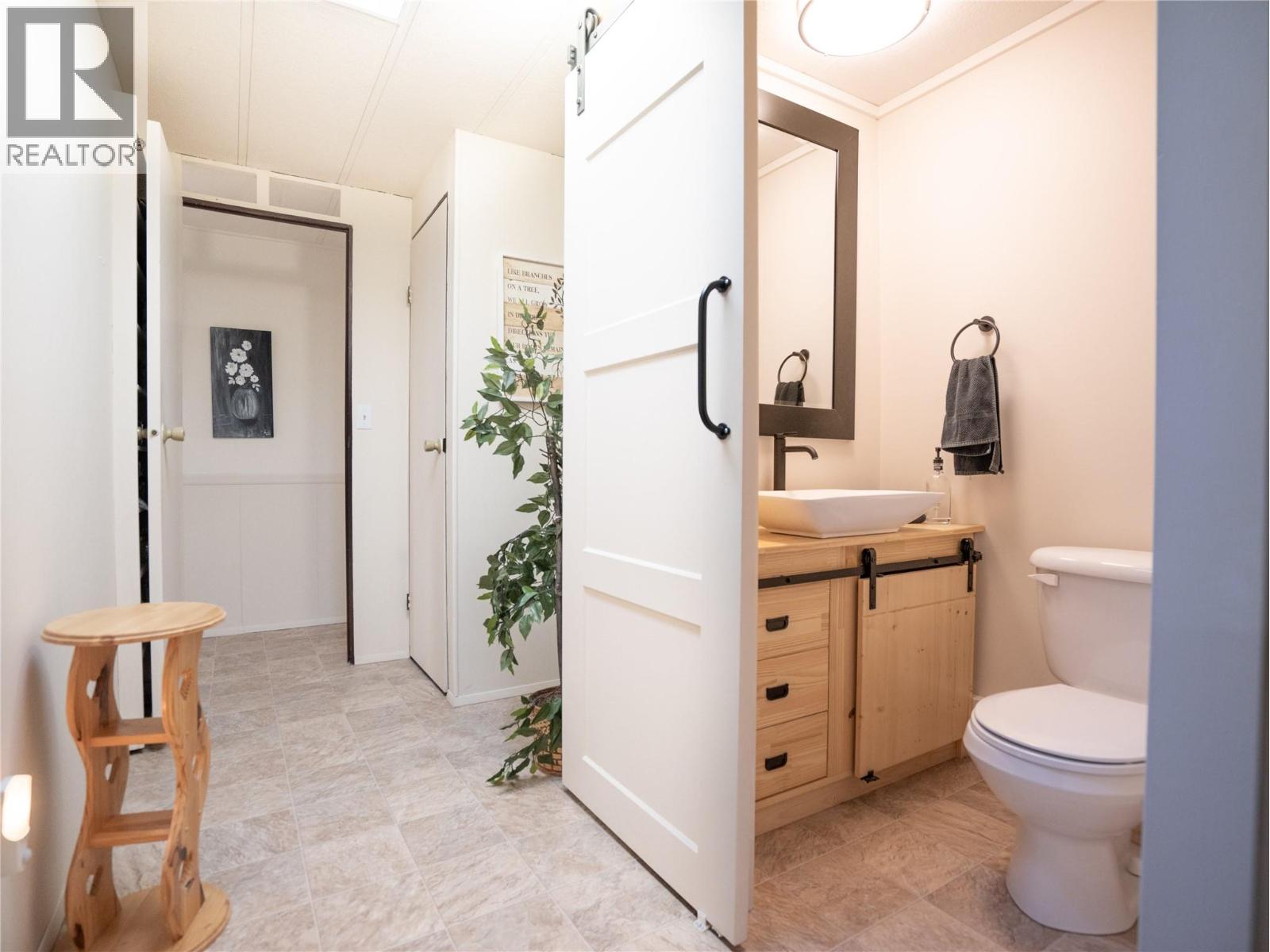 3105 South Main Street Unit# 209, Penticton, British Columbia  V2A 7H1 - Photo 12 - 10379884