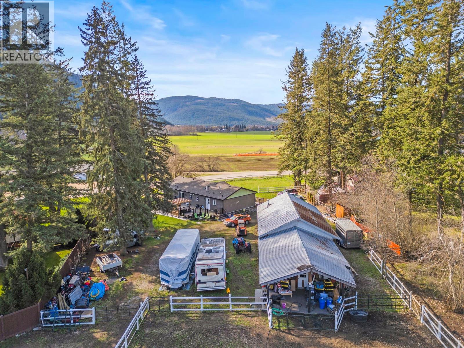 272 Lumby-Mabel Lake Road, Lumby, British Columbia  V0E 2G5 - Photo 38 - 10380088