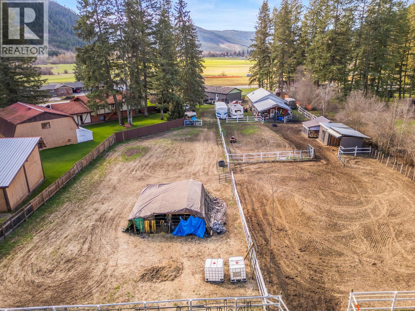 272 Lumby-Mabel Lake Road, Lumby, British Columbia  V0E 2G5 - Photo 39 - 10380088