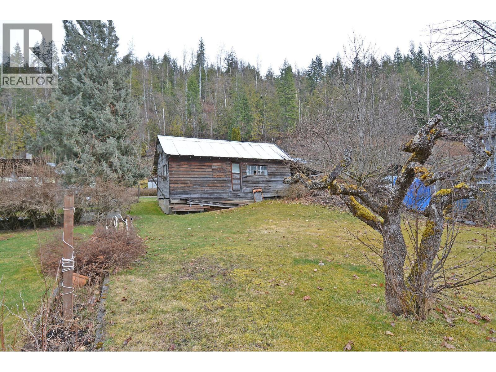 124 Lake Avenue, Silverton, British Columbia  V0G 1S0 - Photo 24 - 10380584