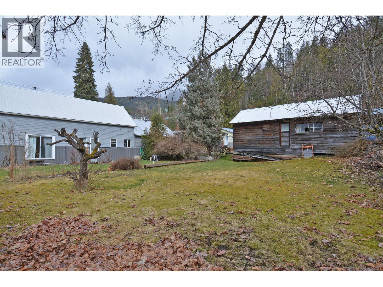 124 Lake Avenue, Silverton, British Columbia  V0G 1S0 - Photo 25 - 10380584
