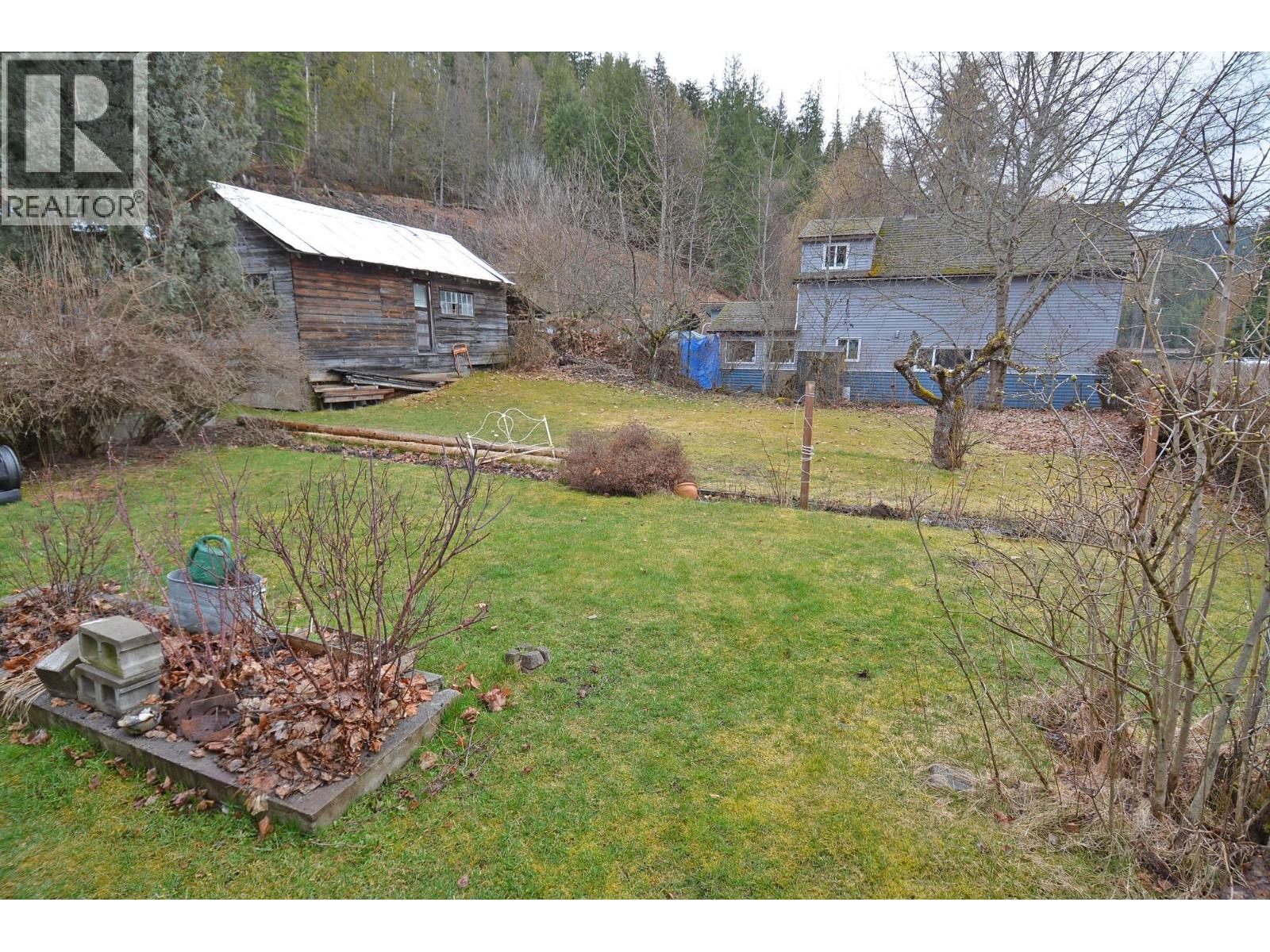 124 Lake Avenue, Silverton, British Columbia  V0G 1S0 - Photo 26 - 10380584