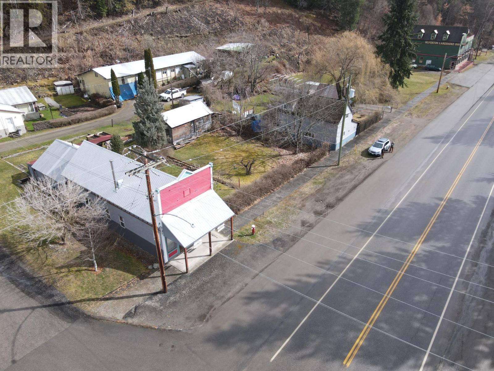 124 Lake Avenue, Silverton, British Columbia  V0G 1S0 - Photo 3 - 10380584