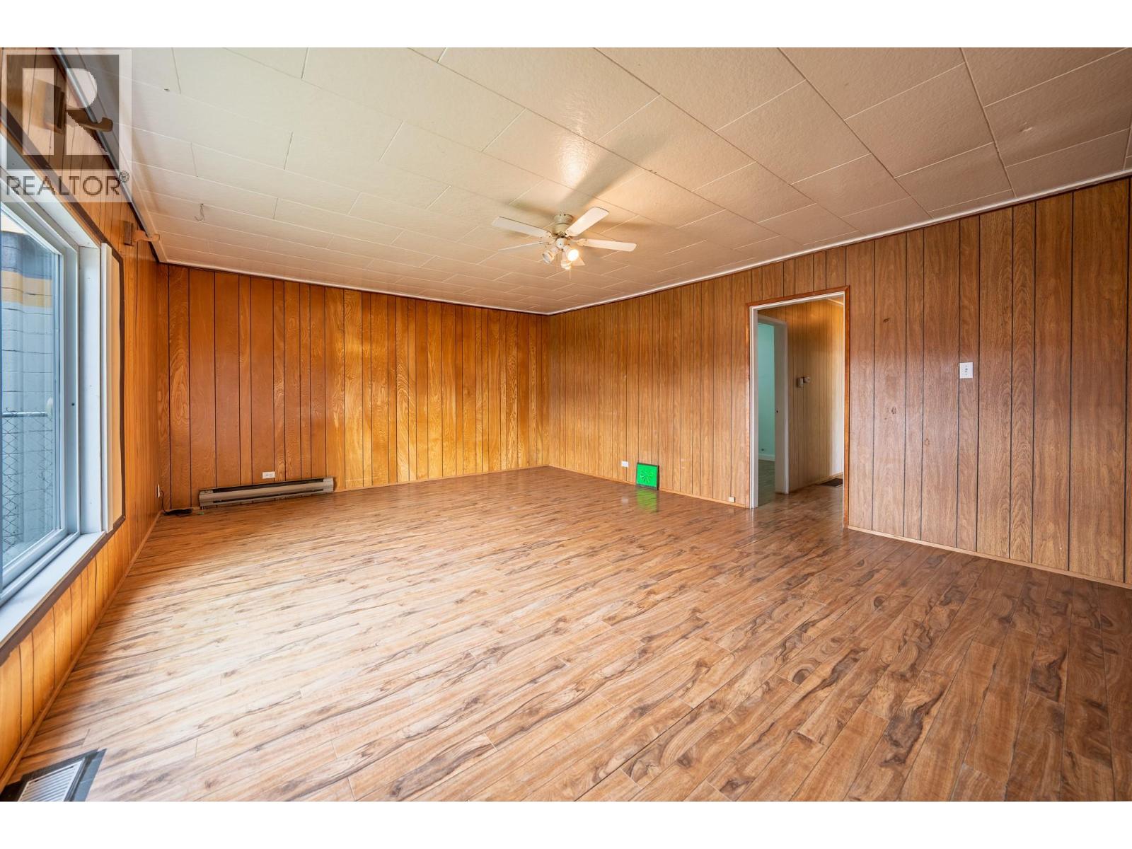 7440 3rd Street, Grand Forks, British Columbia  V0H 1H0 - Photo 11 - 10380685