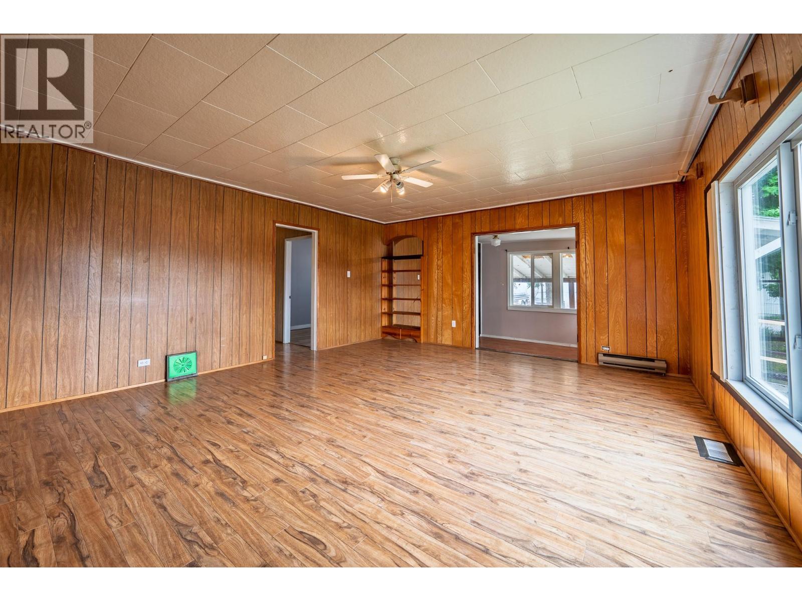 7440 3rd Street, Grand Forks, British Columbia  V0H 1H0 - Photo 12 - 10380685