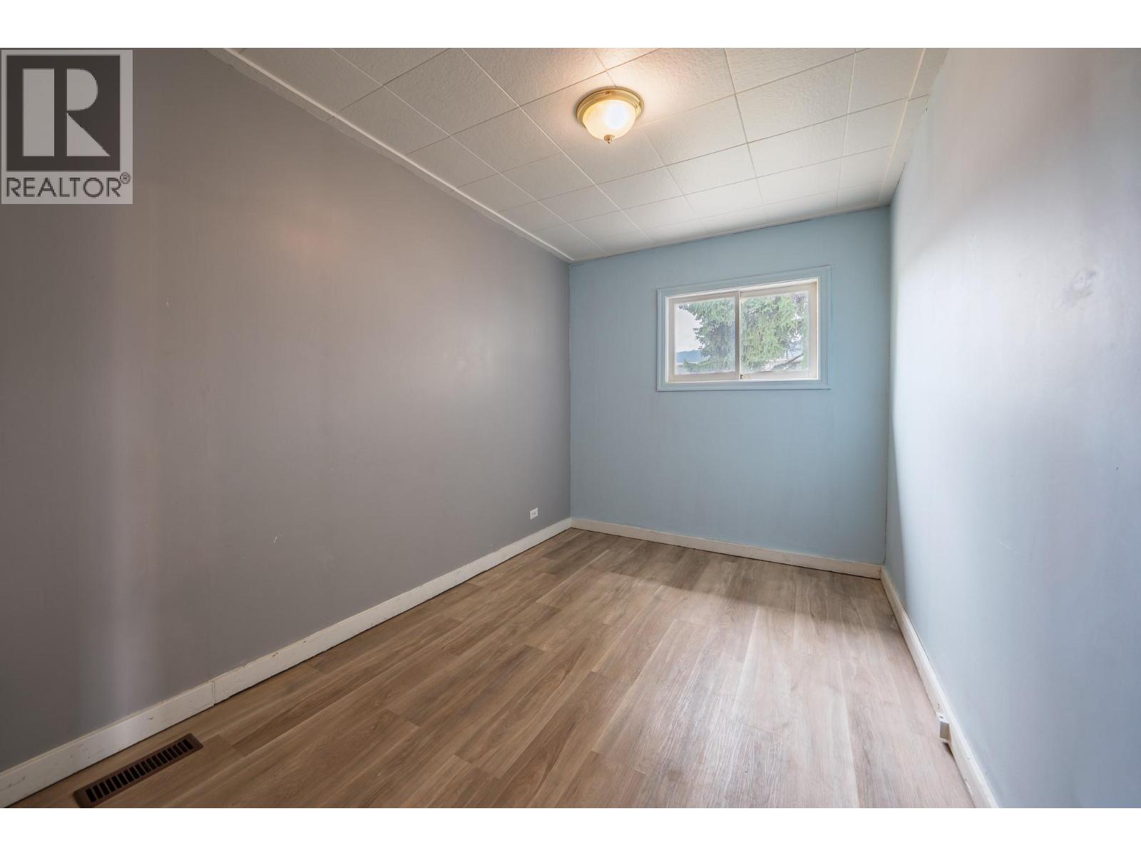 7440 3rd Street, Grand Forks, British Columbia  V0H 1H0 - Photo 14 - 10380685