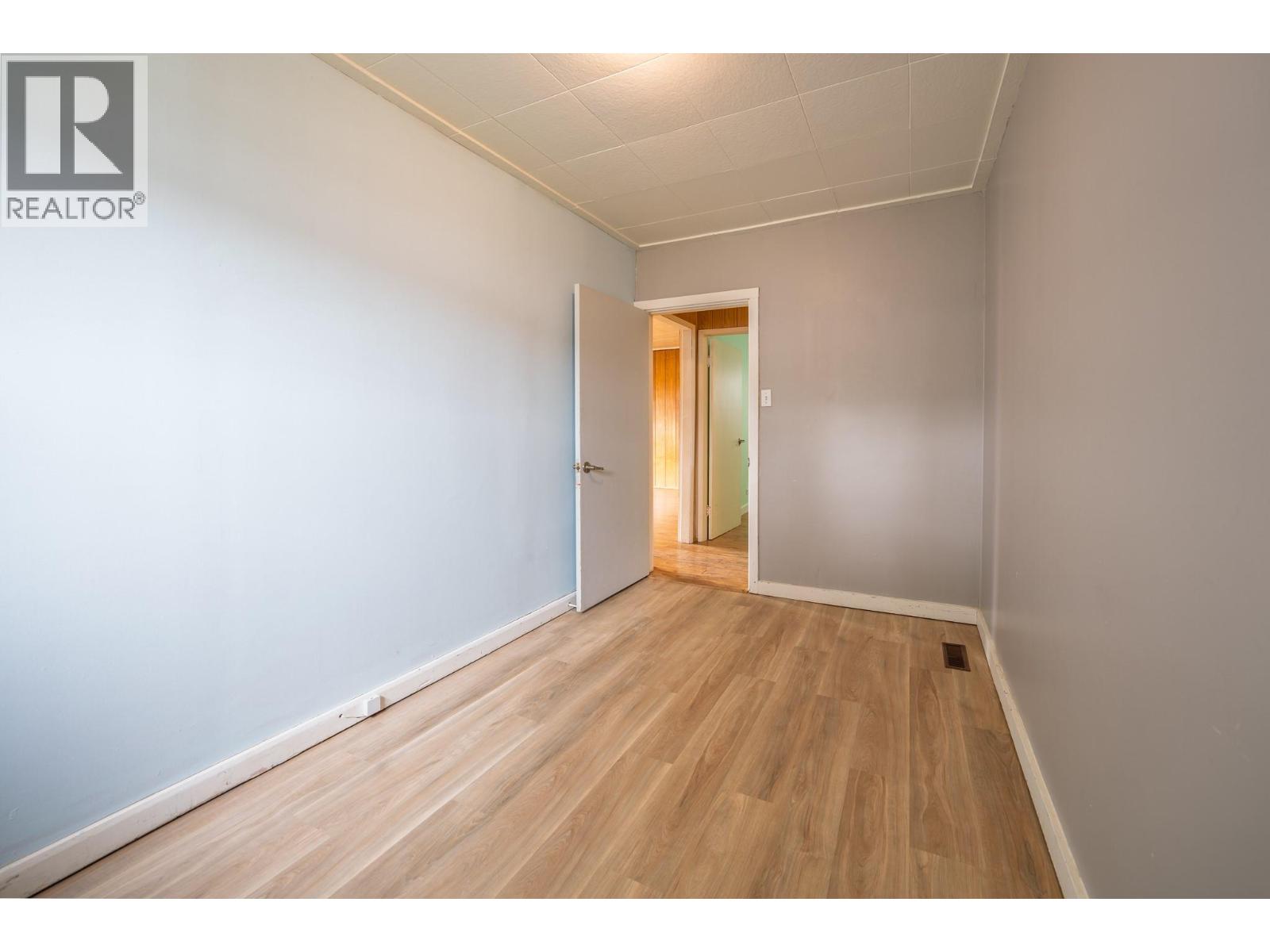 7440 3rd Street, Grand Forks, British Columbia  V0H 1H0 - Photo 15 - 10380685