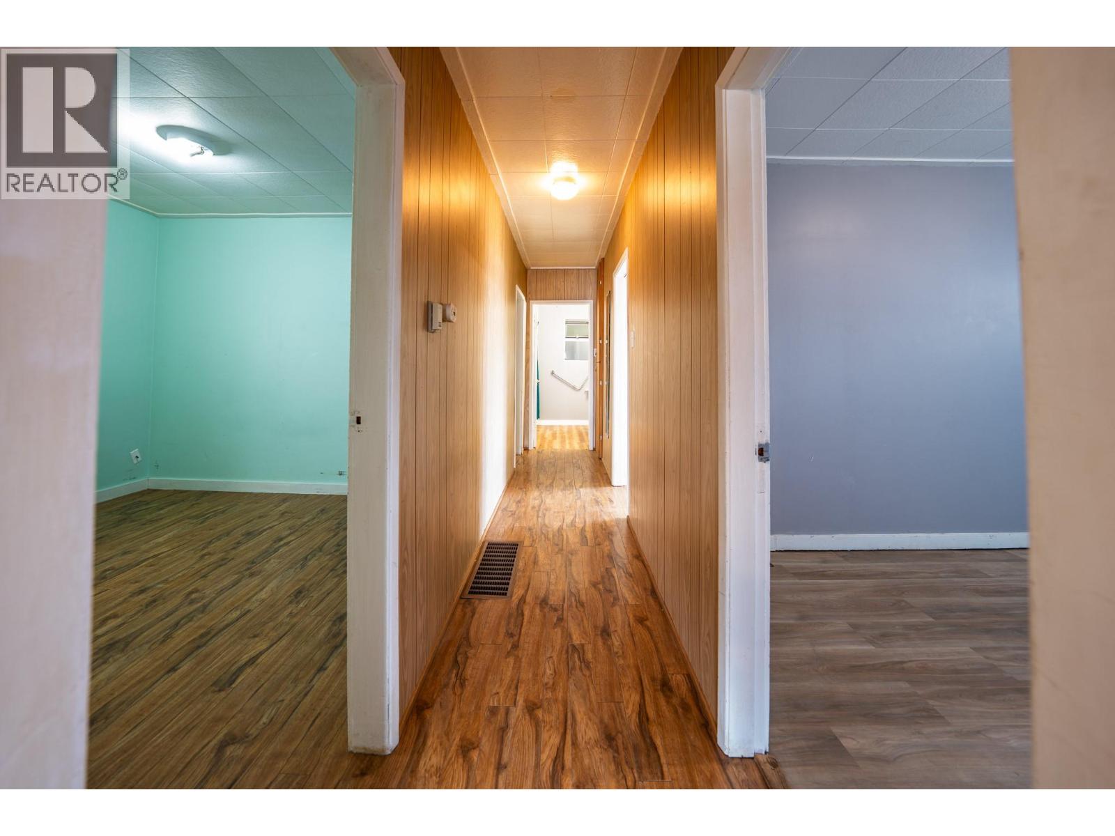 7440 3rd Street, Grand Forks, British Columbia  V0H 1H0 - Photo 18 - 10380685