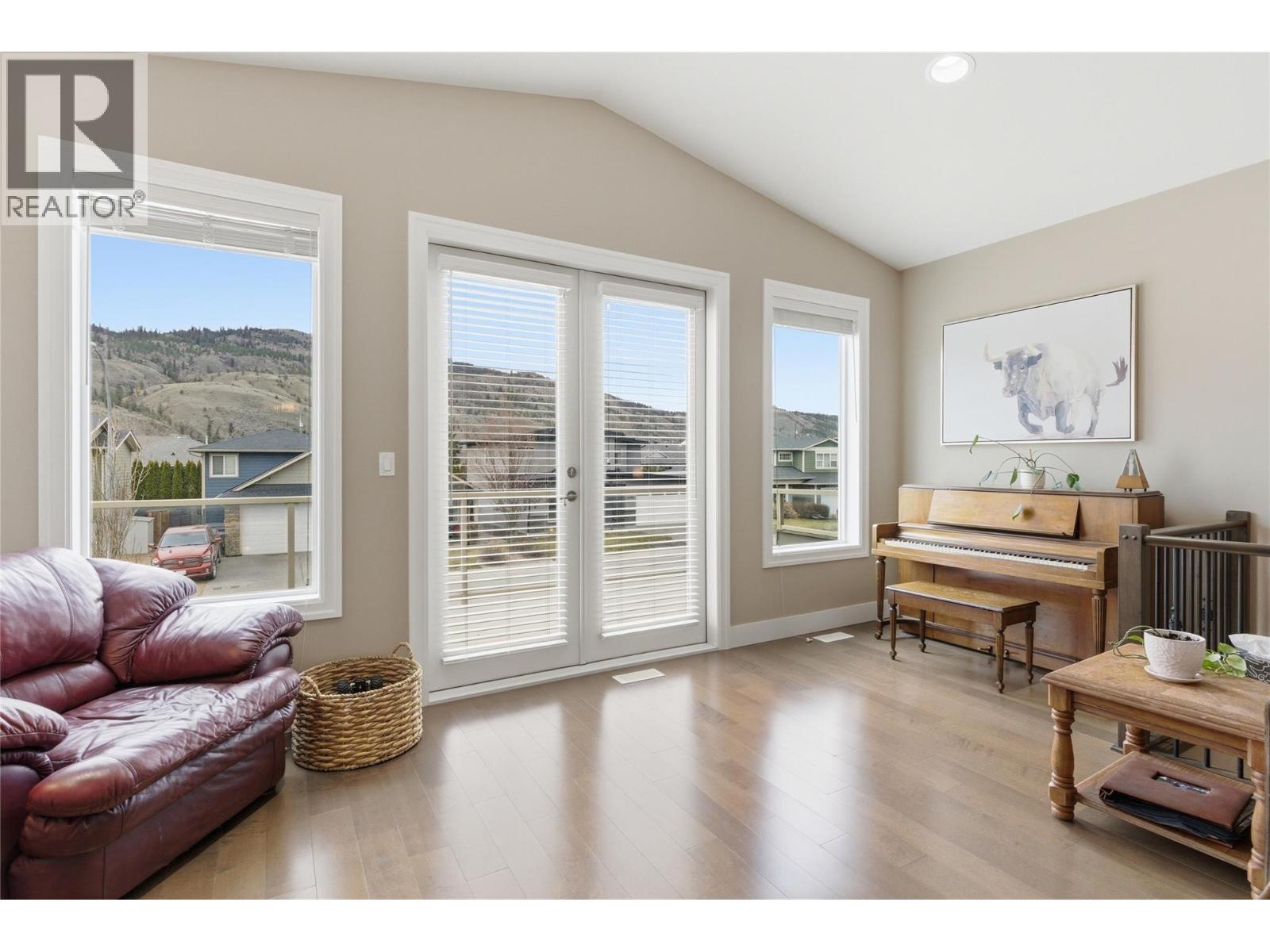 2779 Beachmount Crescent, Kamloops, British Columbia  V2B 0E6 - Photo 11 - 10380585