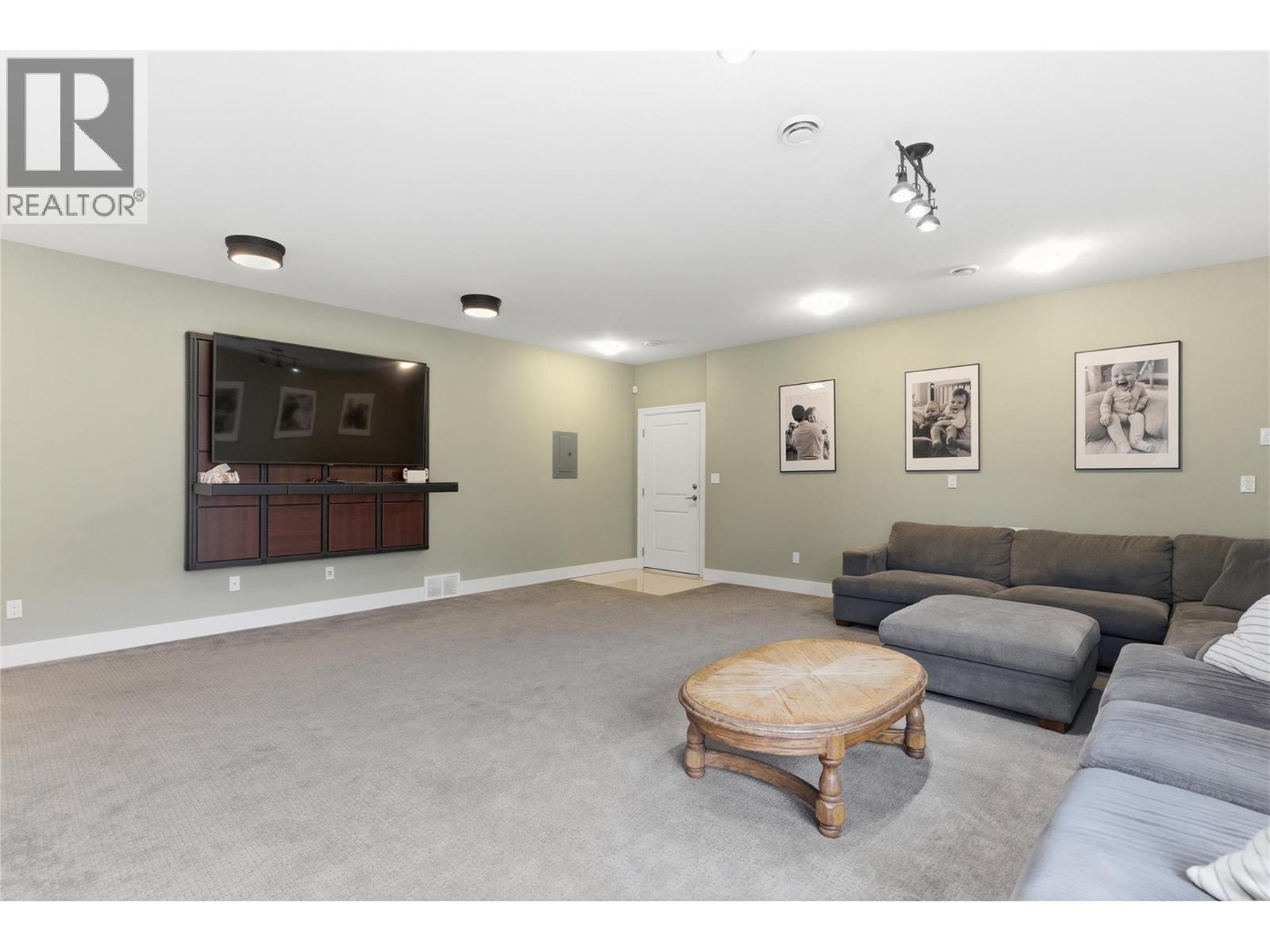 2779 Beachmount Crescent, Kamloops, British Columbia  V2B 0E6 - Photo 29 - 10380585
