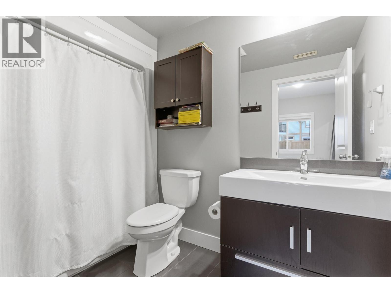 2779 Beachmount Crescent, Kamloops, British Columbia  V2B 0E6 - Photo 32 - 10380585