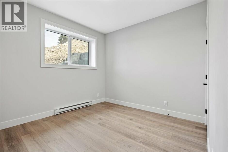 1165 Lone Pine Drive, Kelowna, British Columbia  V1P 0A5 - Photo 31 - 10380691