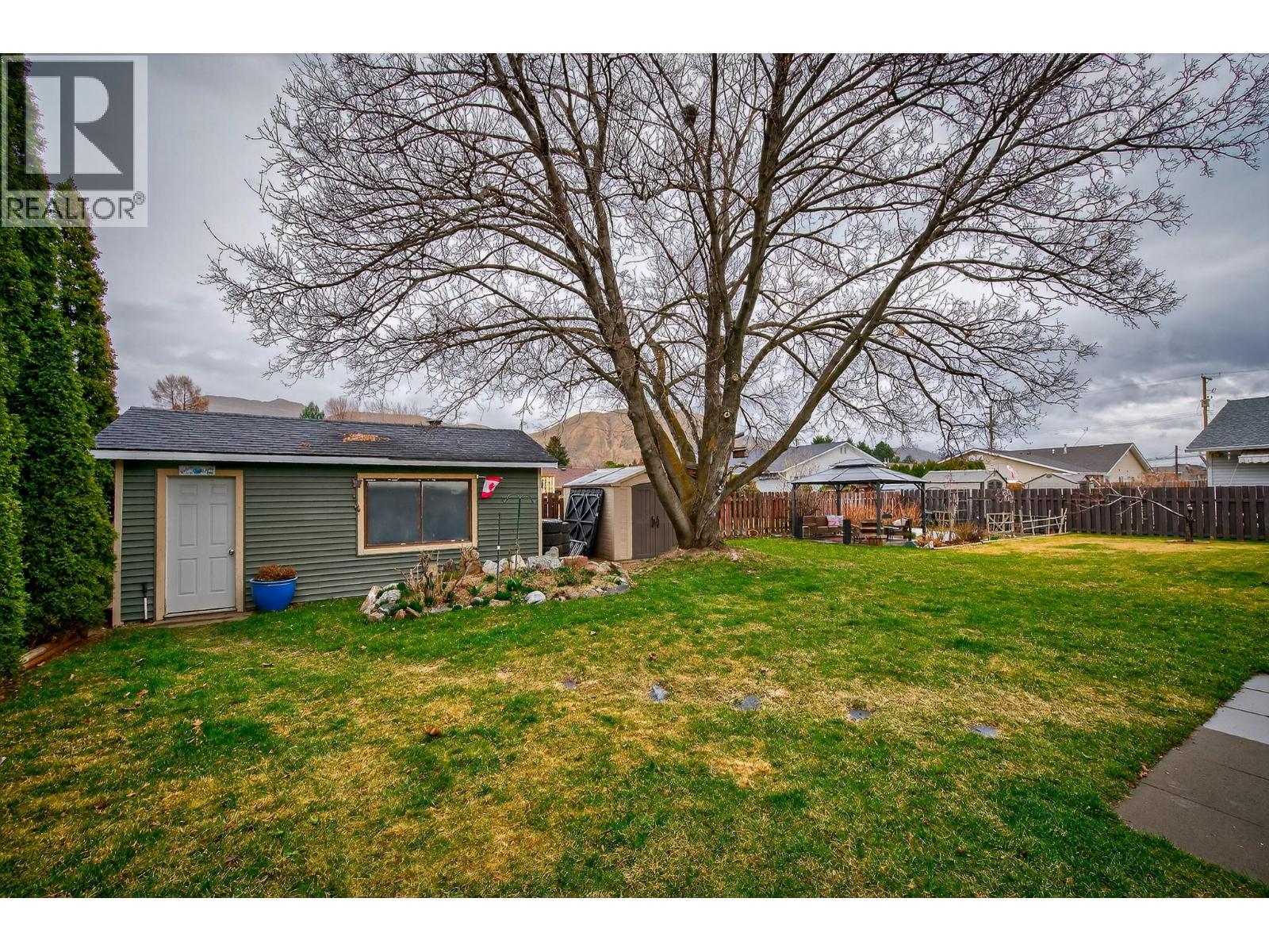2436 Greenfield Avenue, Kamloops, British Columbia  V2B 4P7 - Photo 32 - 10380626