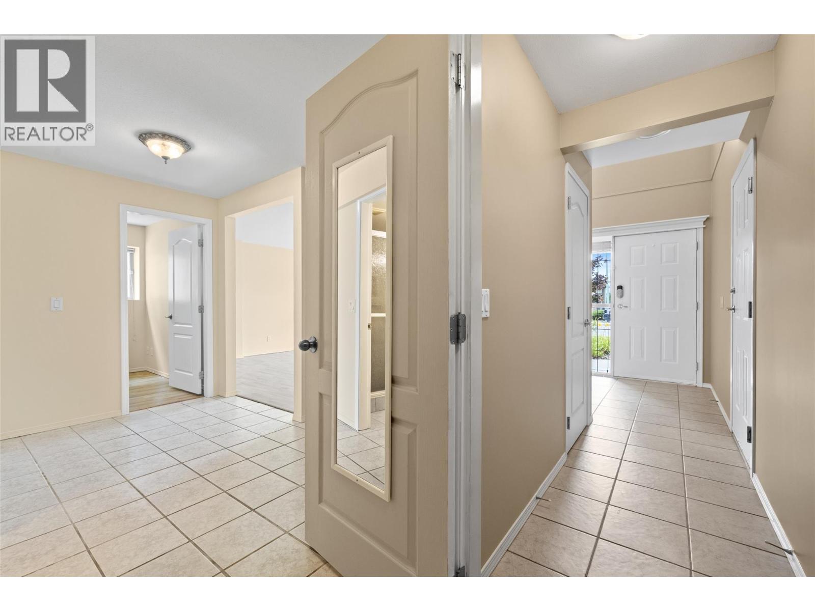 2060 Spyglass Way, West Kelowna, British Columbia  V1Z 3Z7 - Photo 38 - 10380572