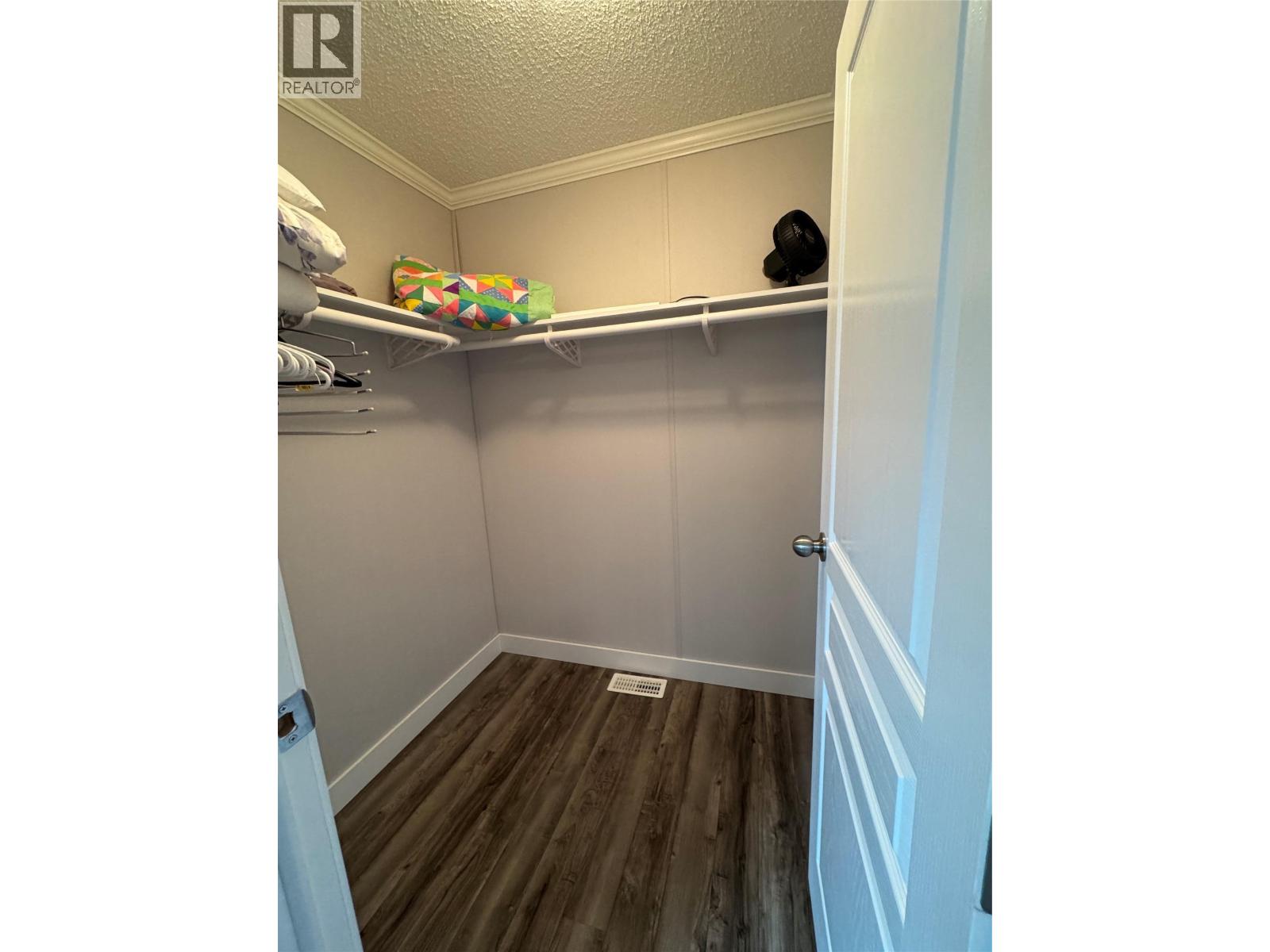 254 8 Highway Unit# 42, Merritt, British Columbia  V1K 1M7 - Photo 11 - 10380122