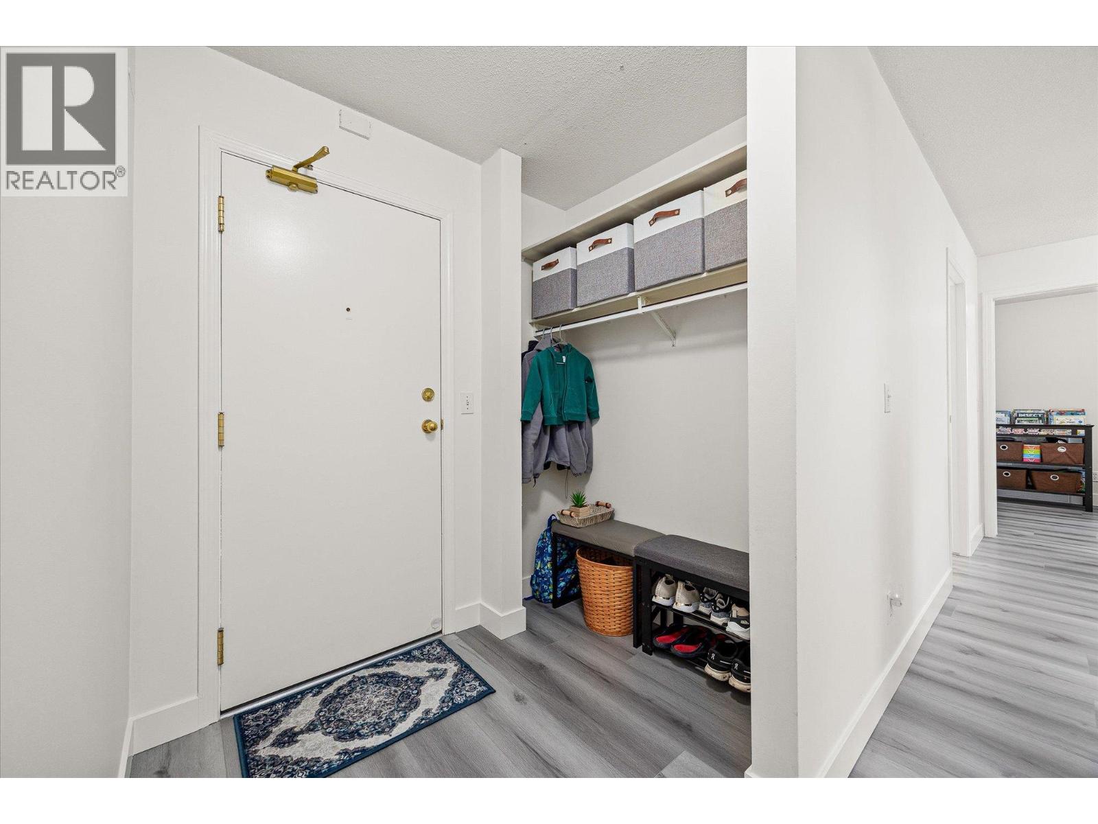 2035 Baron Road Unit# 207, Kelowna, British Columbia  V1X 7G3 - Photo 4 - 10380310