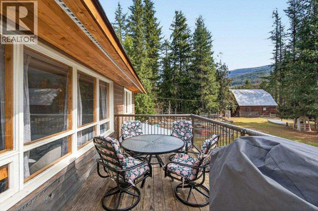 4198 Malakwa Road, Malakwa, British Columbia  V0E 2J0 - Photo 53 - 10379979