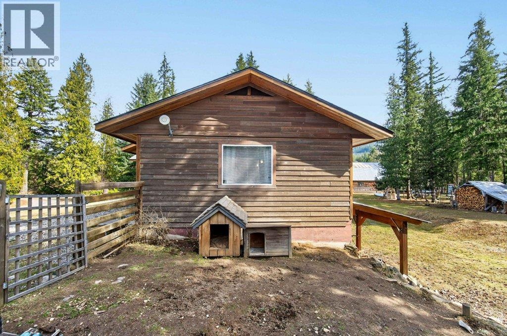 4198 Malakwa Road, Malakwa, British Columbia  V0E 2J0 - Photo 59 - 10379979
