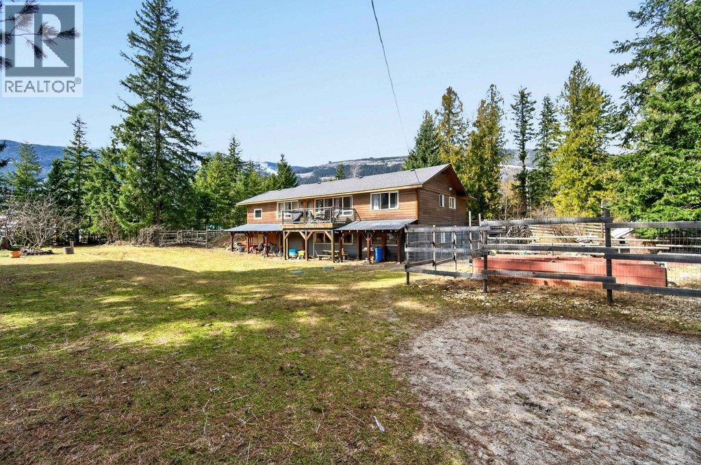4198 Malakwa Road, Malakwa, British Columbia  V0E 2J0 - Photo 76 - 10379979