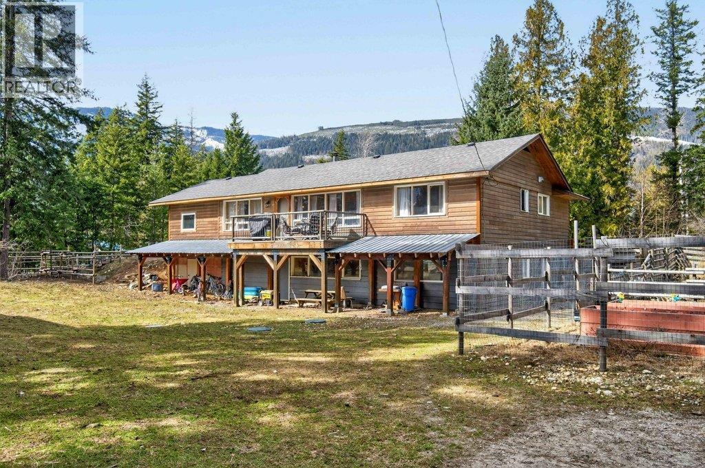 4198 Malakwa Road, Malakwa, British Columbia  V0E 2J0 - Photo 77 - 10379979