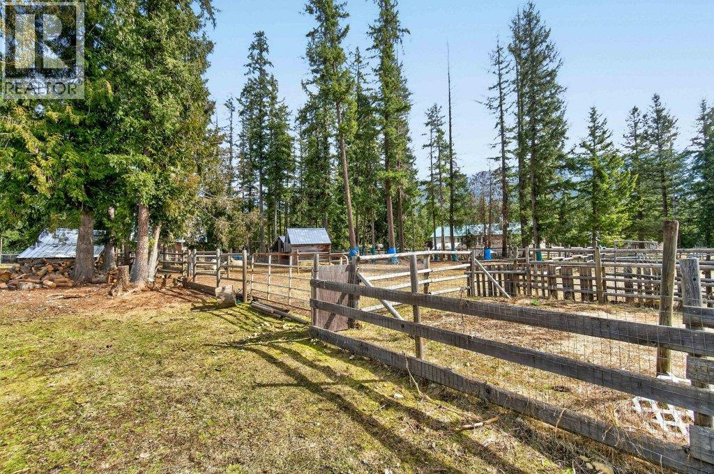 4198 Malakwa Road, Malakwa, British Columbia  V0E 2J0 - Photo 85 - 10379979