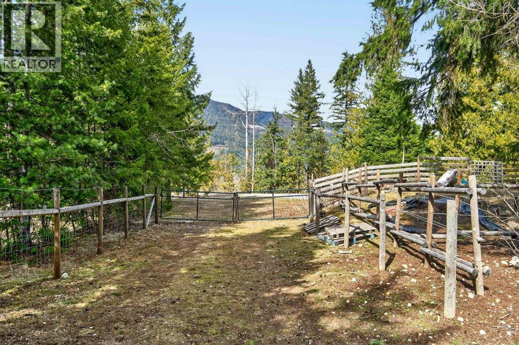 4198 Malakwa Road, Malakwa, British Columbia  V0E 2J0 - Photo 86 - 10379979