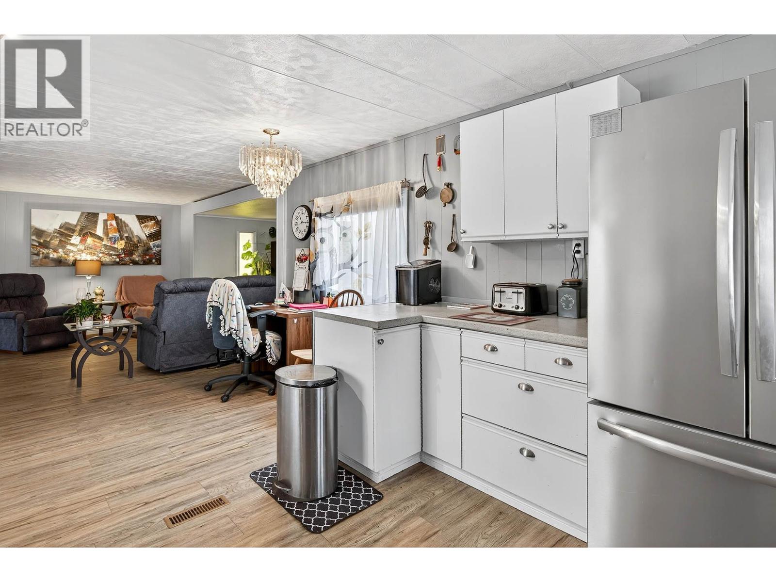 1175 Rose Hill Road Unit# 37, Kamloops, British Columbia  V2E 1G9 - Photo 11 - 10380707