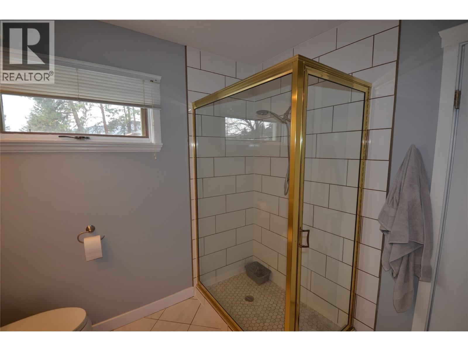 2190 Essen Road, Kelowna, British Columbia  V1Z 1V3 - Photo 15 - 10380112