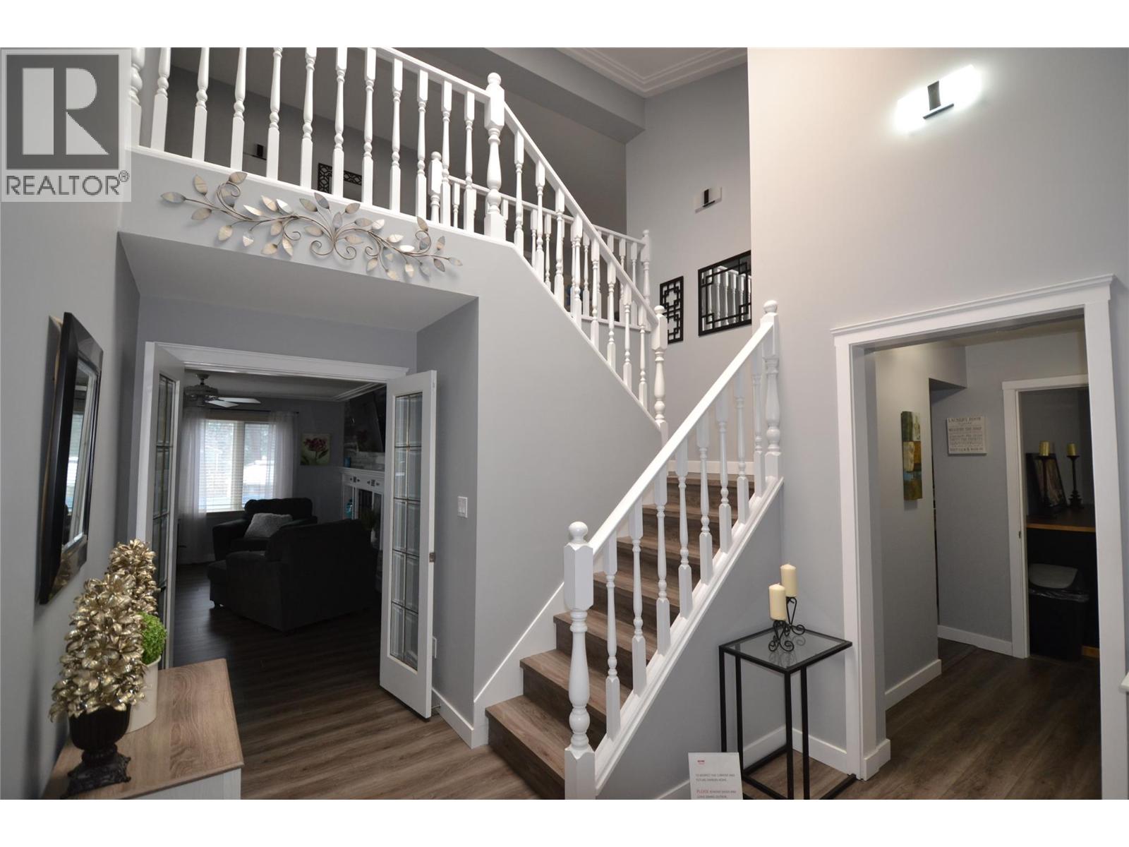 2190 Essen Road, Kelowna, British Columbia  V1Z 1V3 - Photo 2 - 10380112