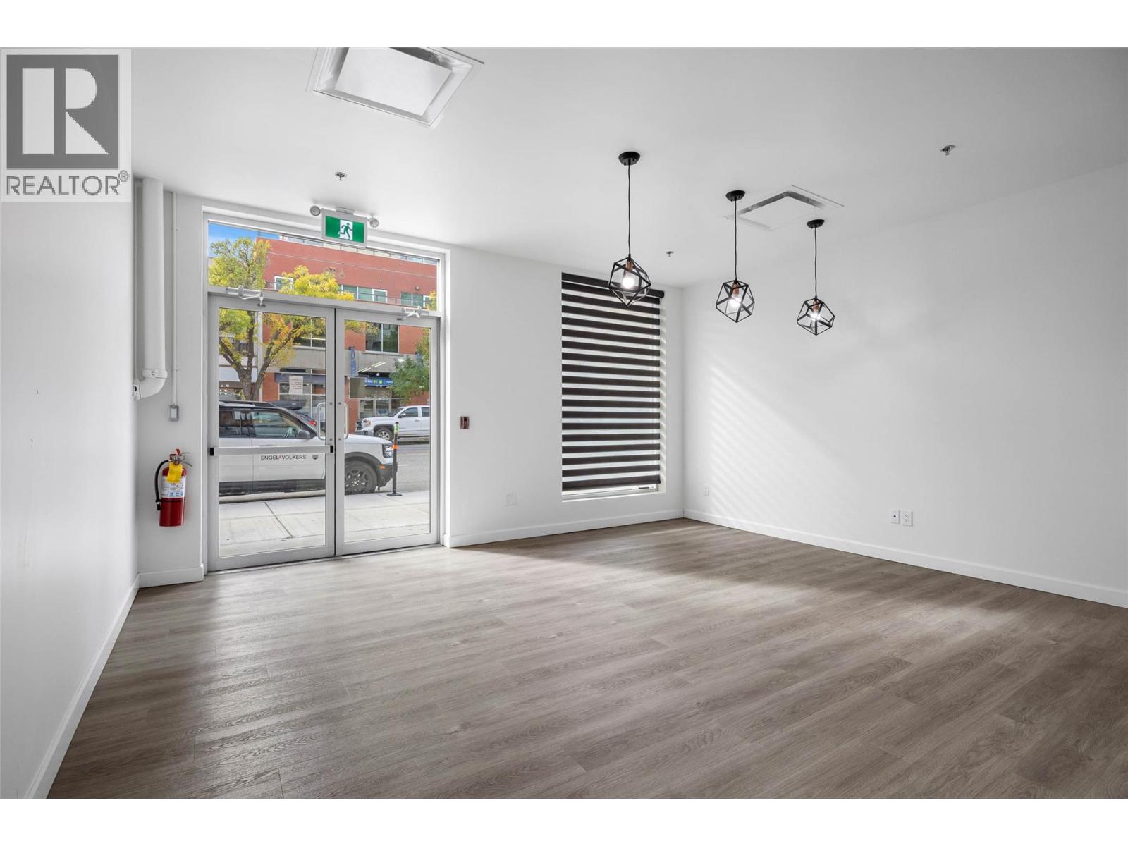 630 Victoria Street, Kamloops, British Columbia  V2C 2B4 - Photo 6 - 10380603