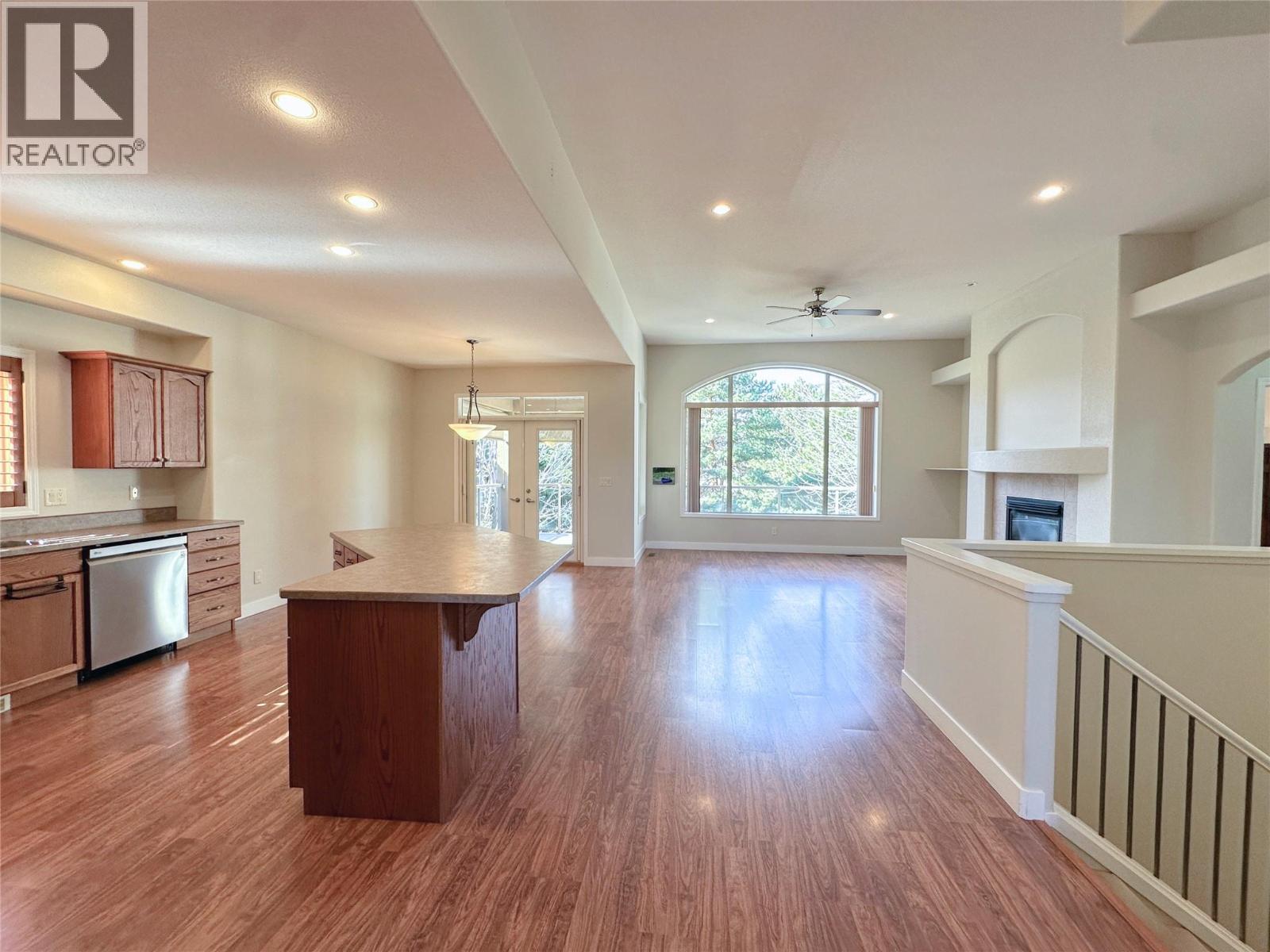 3208 Lobelia Drive, Osoyoos, British Columbia  V0H 1V1 - Photo 6 - 10380179