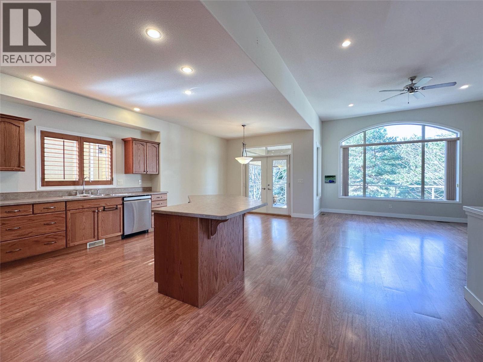 3208 Lobelia Drive, Osoyoos, British Columbia  V0H 1V1 - Photo 7 - 10380179