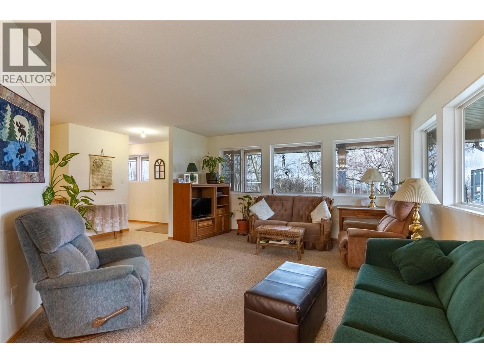 4066 Agate Bay Road, Barriere, British Columbia  V0E 2E0 - Photo 11 - 10380638