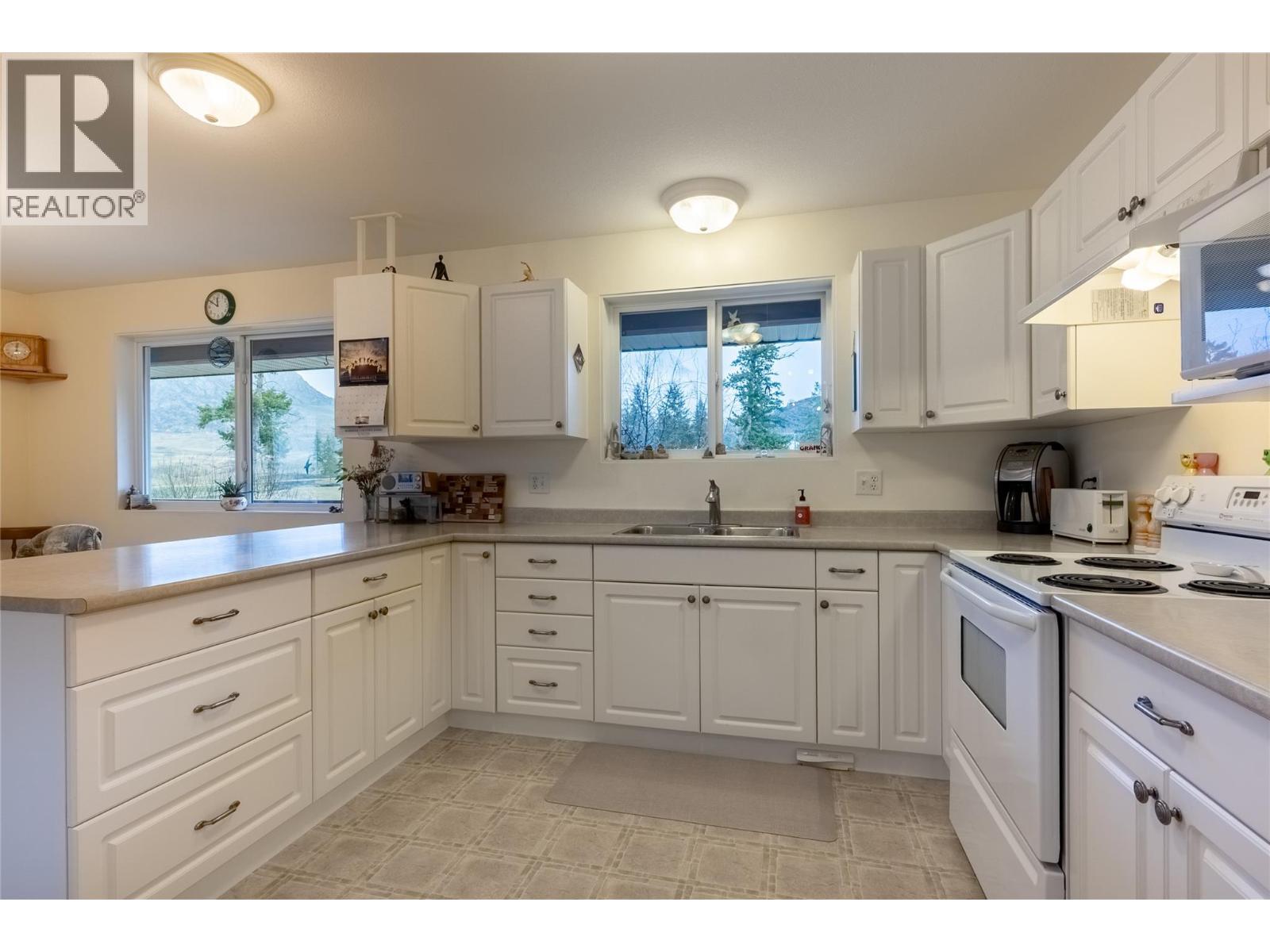 4066 Agate Bay Road, Barriere, British Columbia  V0E 2E0 - Photo 7 - 10380638