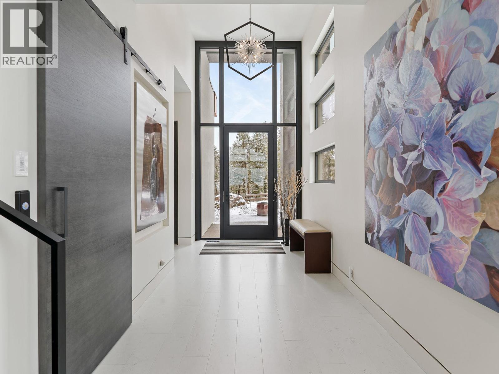 722 Highpointe Place, Kelowna, British Columbia  V1V 2Y3 - Photo 7 - 10380673