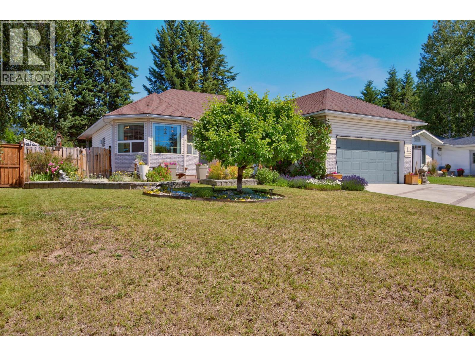 1505 Cedar Street, Golden, British Columbia  V0A 1H6 - Photo 85 - 10380537